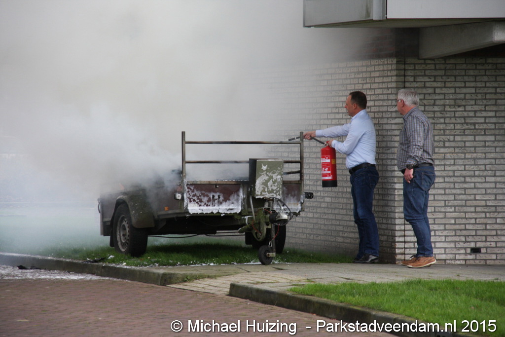 01-12-2015 aanhanger brand 001.jpg
