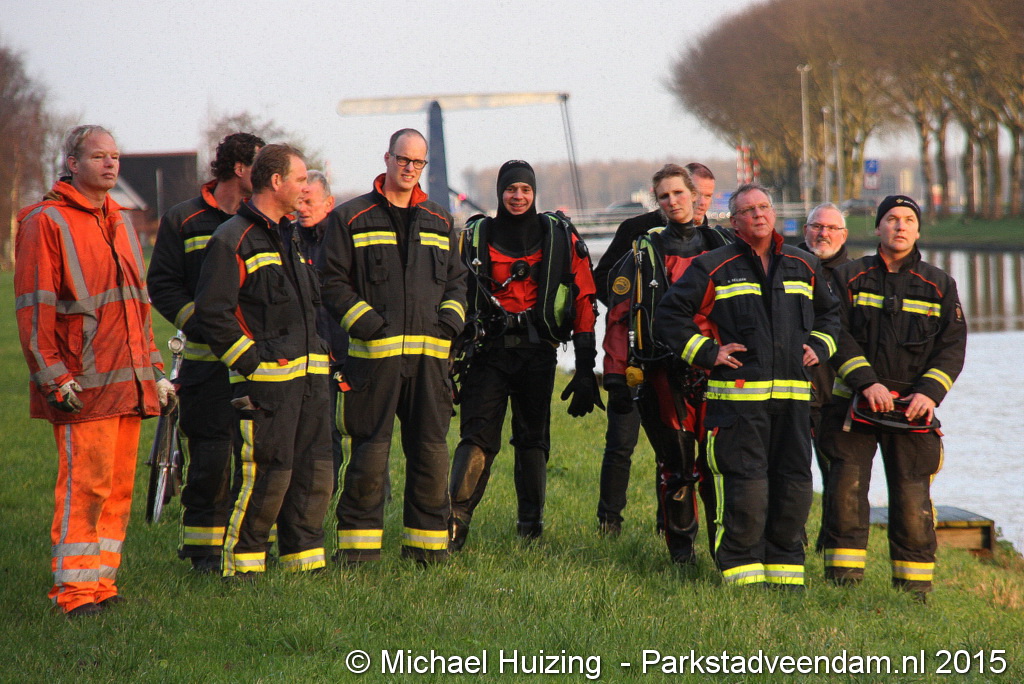 01-12-2015 auto te water N33 38,9 086.JPG