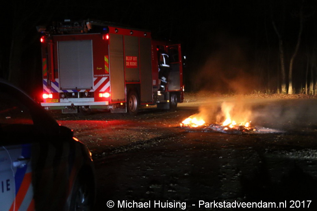 WhatsApp Image 2017-12-06 at 23.12.01.jpg