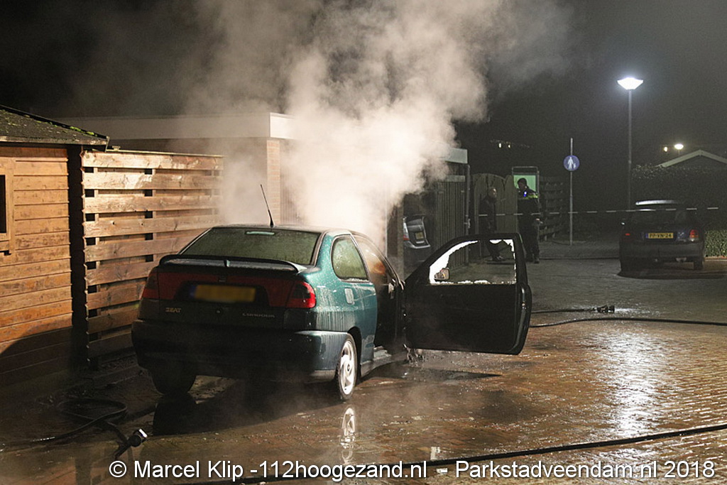 260118autobrand Burgemeester Buitenhofstraat Muntendam003.jpg