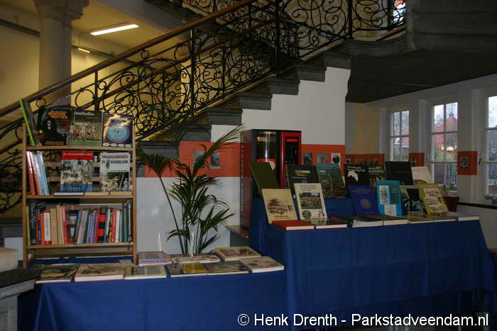 20111006_Boekenmarkt_Veenkoloniaal_Museum_100_0096.jpg