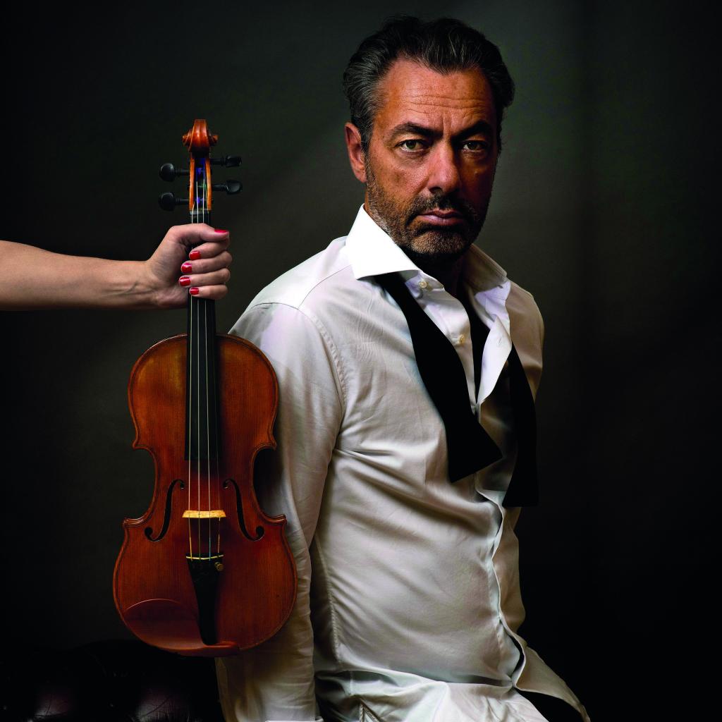 Micha Molthoff en band - 50 Shades to Fiddle (Roy Beusker).jpg