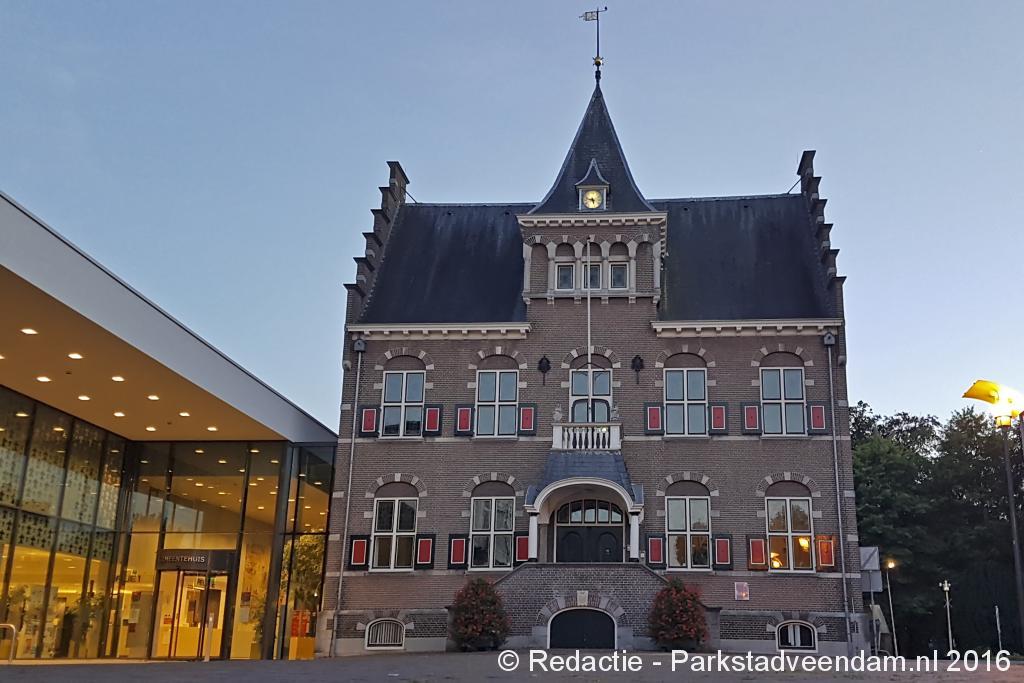 Gemeentehuis_20160805_213555_001.jpg