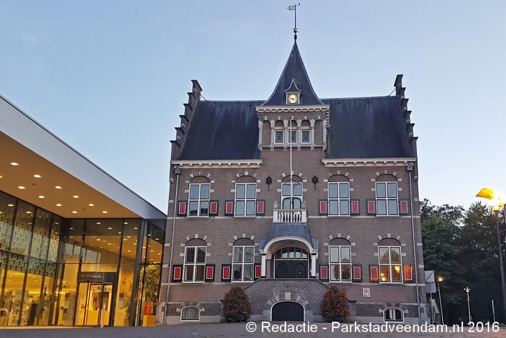 Gemeentehuis_20160805_213555_001B.jpg
