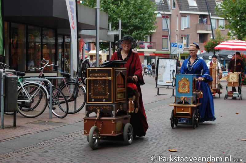 20140920_KiKa_–_Draaiorgeldag_in_Veendam_23.JPG