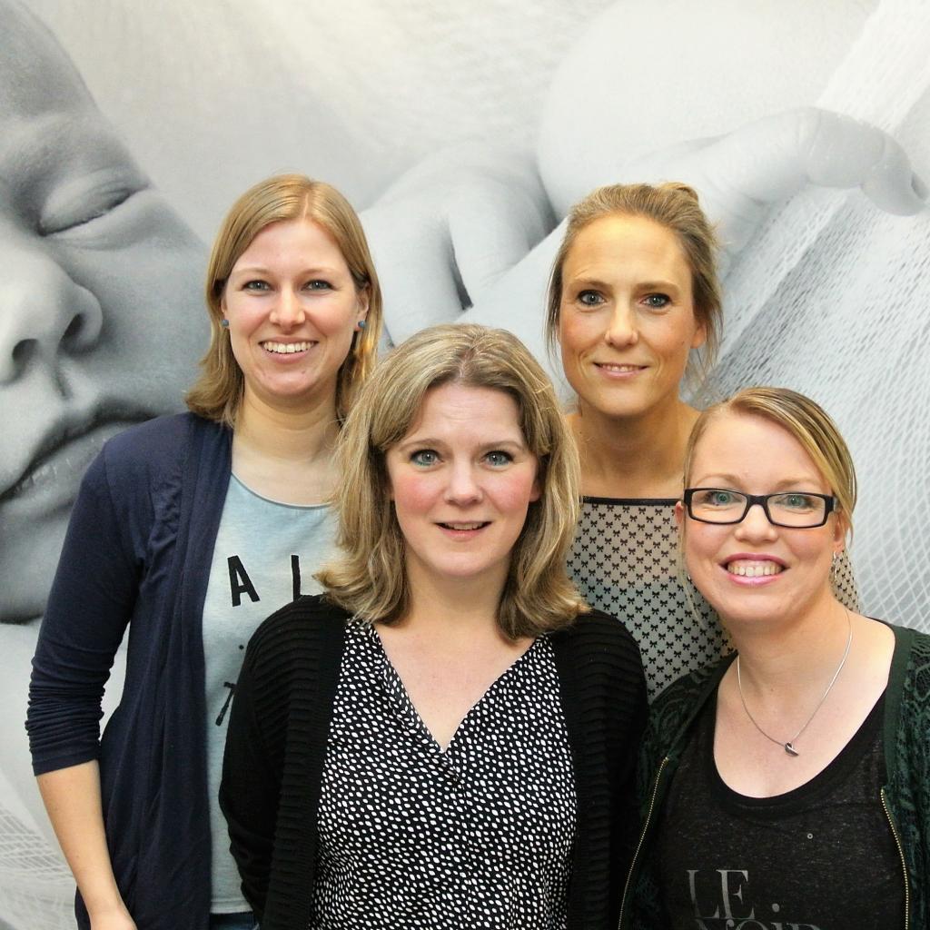Team verloskundigenpraktijk Veendam.jpg