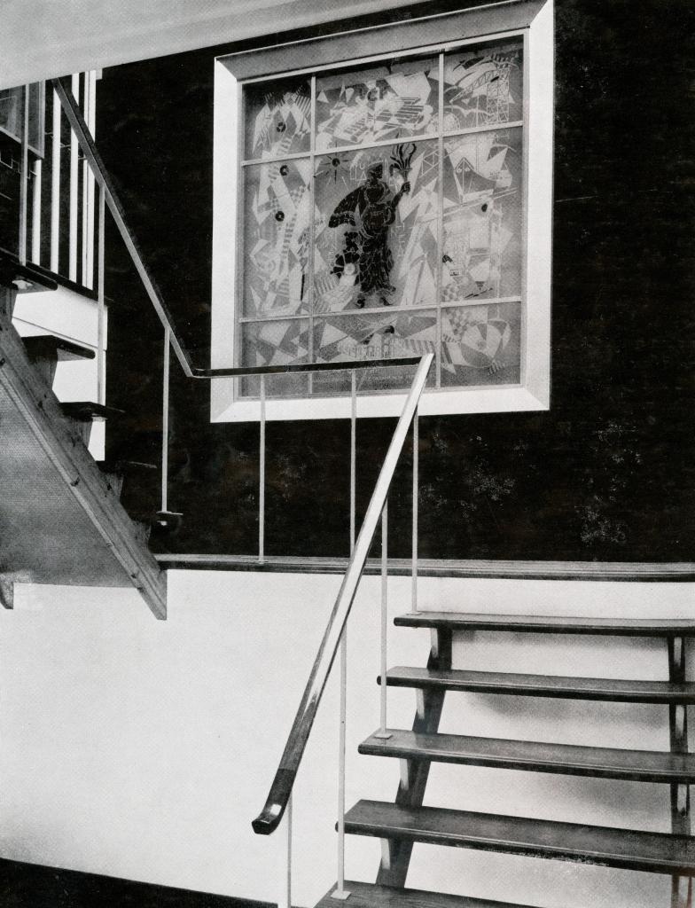 gedenkraam in de hal.jpg