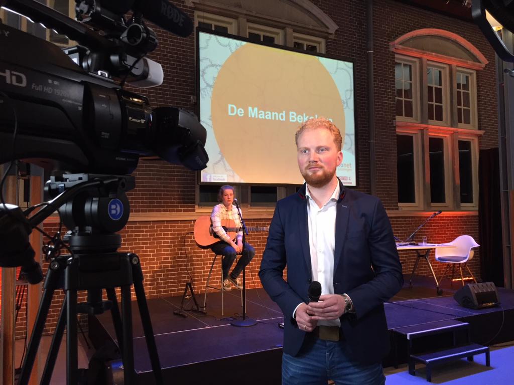 De Maand Bekeken.JPG