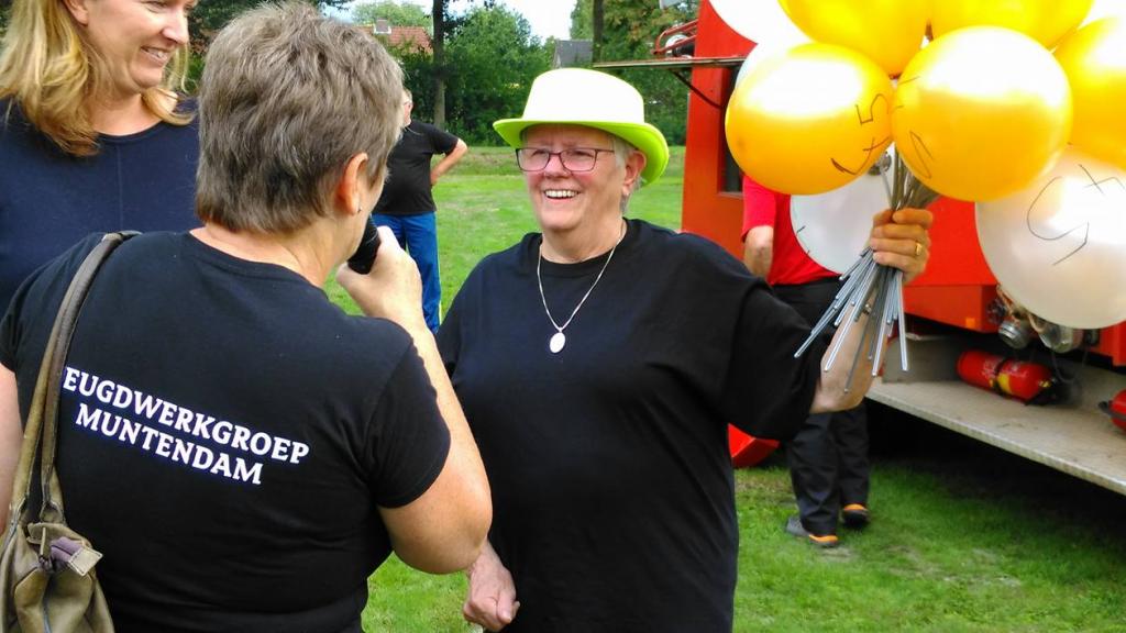 Henny met mevr. Woortman.jpg