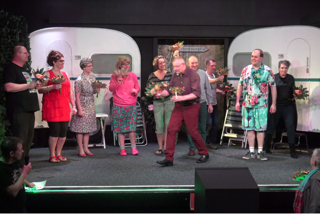 Toneel vereniging de Harmonie-2.png