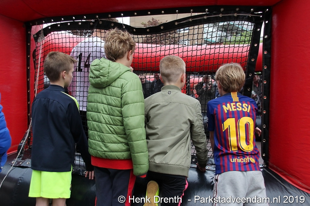 14 - PERS - Straatvoetbaltoernooi (2).jpg