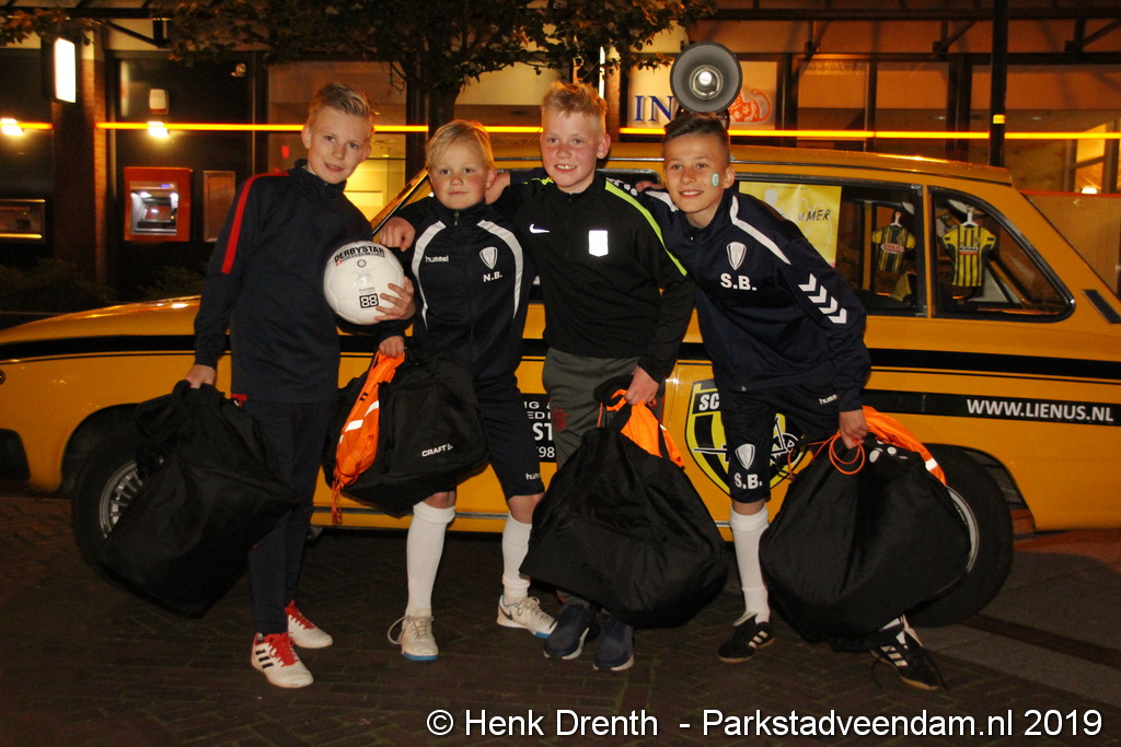 14 - PERS - Straatvoetbaltoernooi (5).jpg