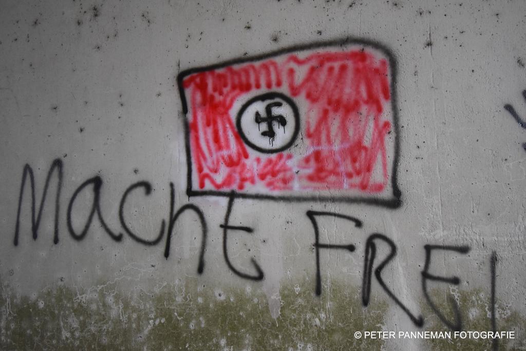 Leuzen viaduct 2.JPG