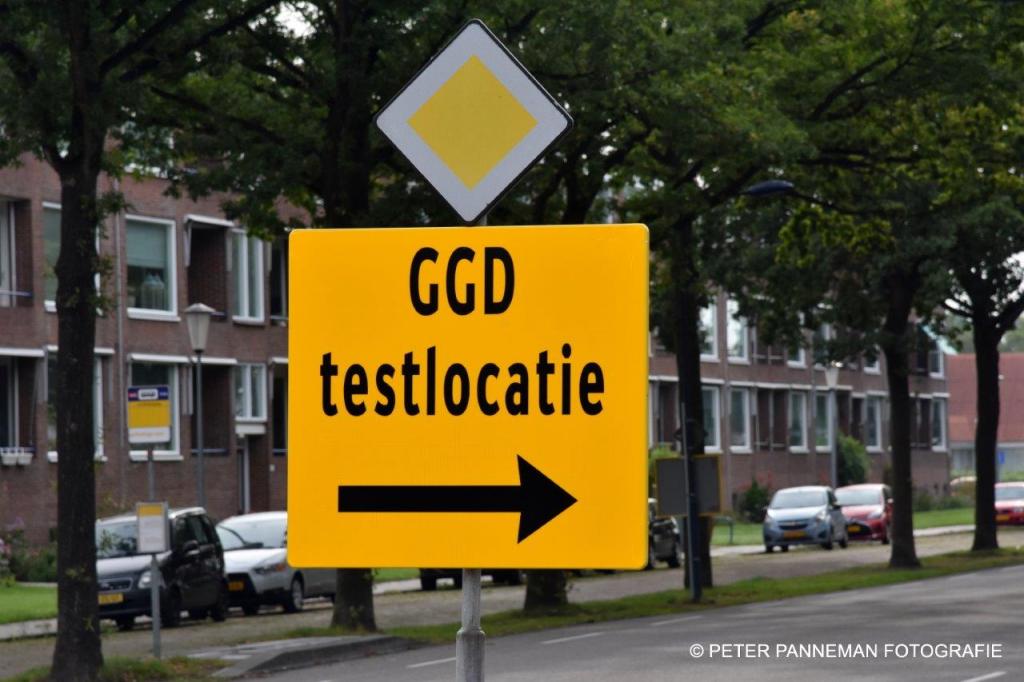 Corona teststraat Veendam (1).jpg