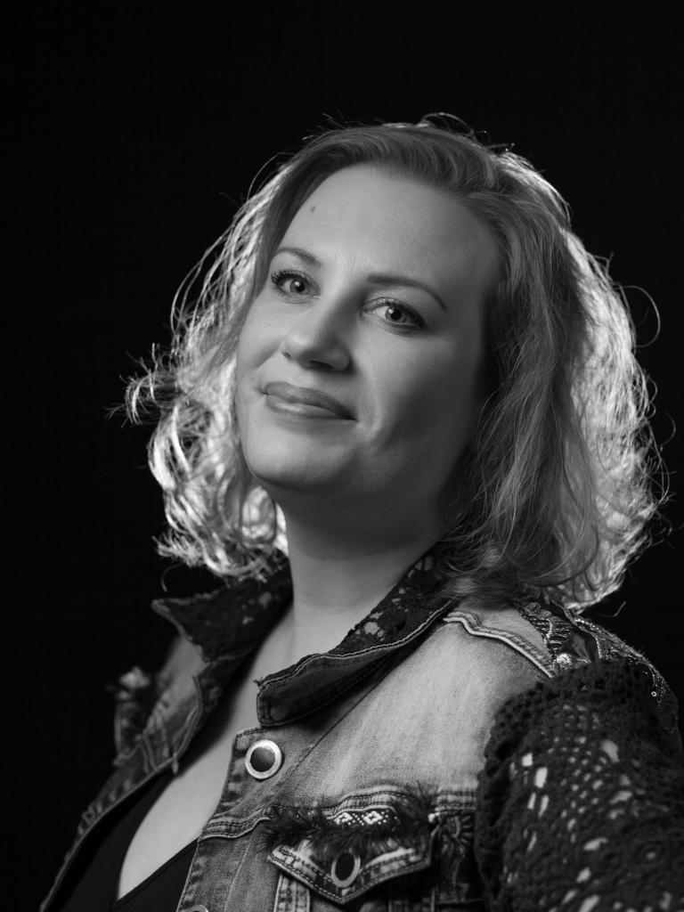 Irene persfoto zw[5696].jpg