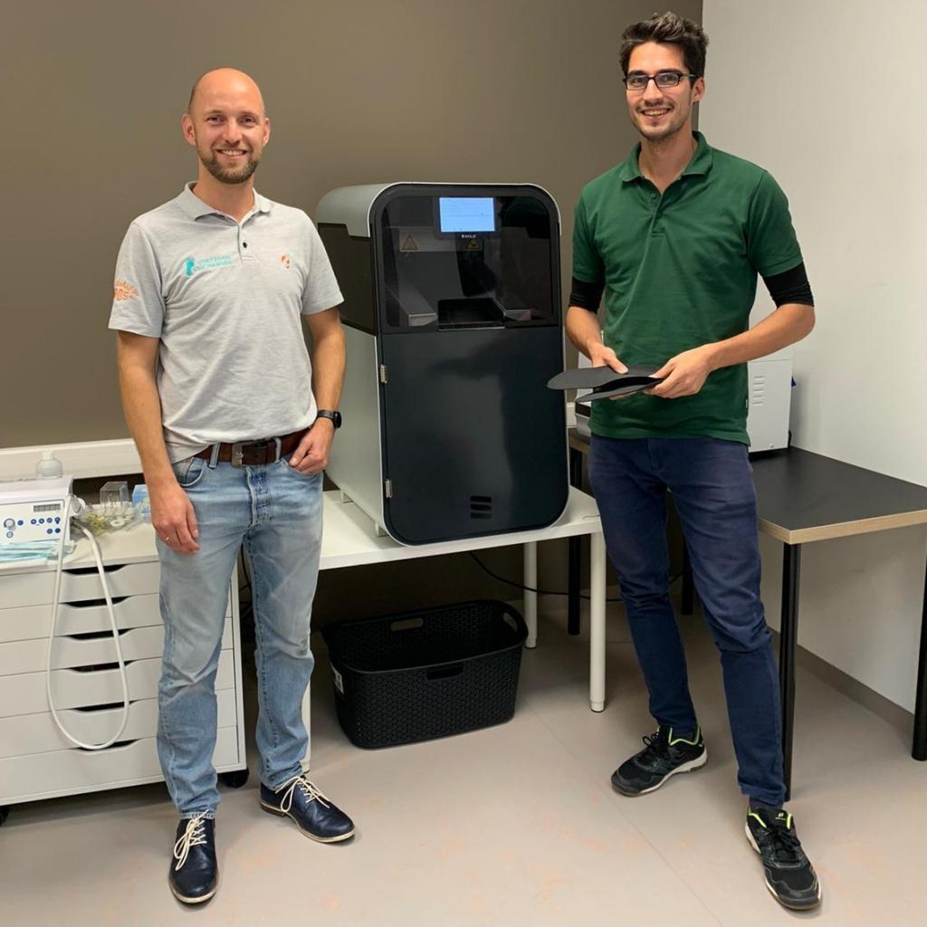 Installatie Podoprinter Marc van Maanen & Stephan Schürmann.jpg