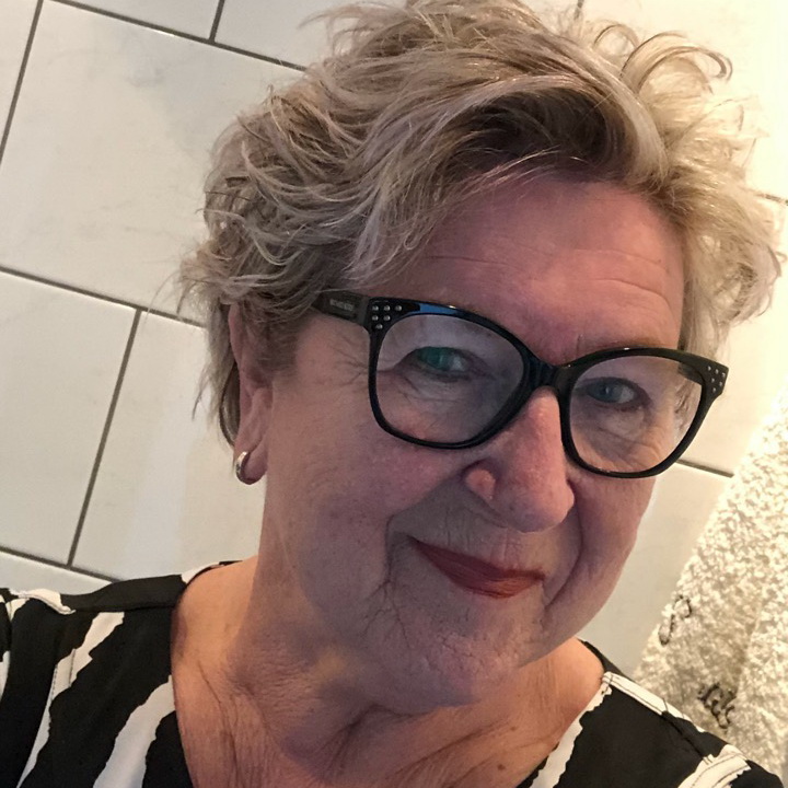 Liedjescafe met Pieta Loots.jpg