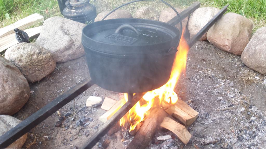 buiten koken kampvuur (8).jpg