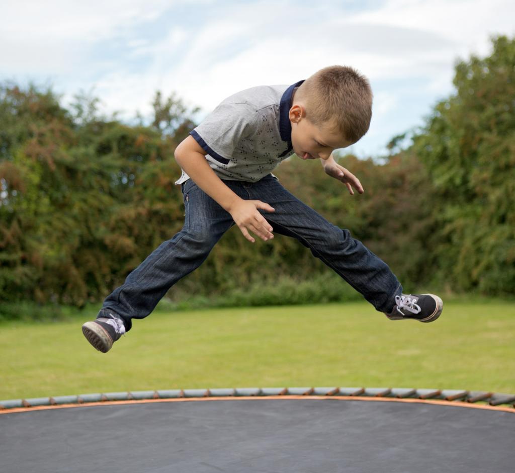 RonPorter-trampoline-436544_1920.jpg