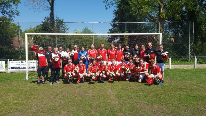 20160516_Wildervank zondag 2 kampioen.jpg