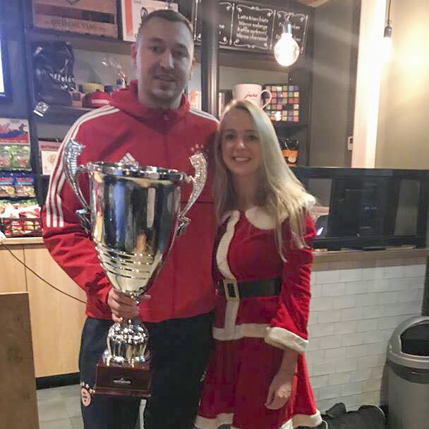 Winnaar 2de Kerst Zaalvoetbal Toernooi_00.jpg